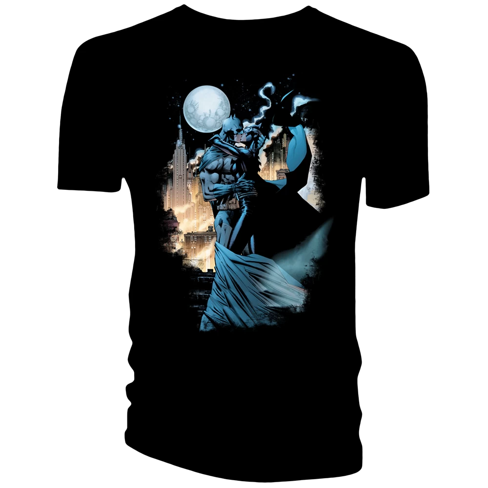 Batman: T-Shirt: Batman & Catwoman Kiss By Jim Lee 1 Batman: T-Shirt: Batman & Catwoman Kiss By Jim Lee