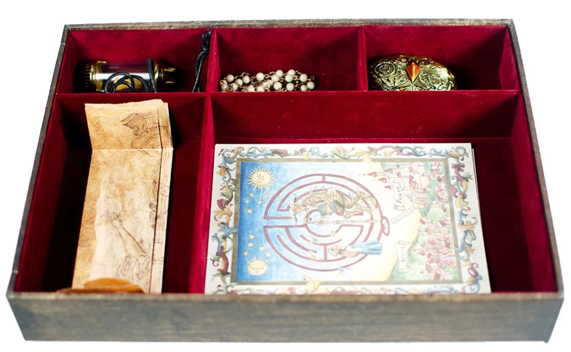 Guillermo Del Toro: Cabinet Of Curiosities (Limited Edition Hardcover) 1 Guillermo Del Toro: Cabinet Of Curiosities (Limited Edition Hardcover)