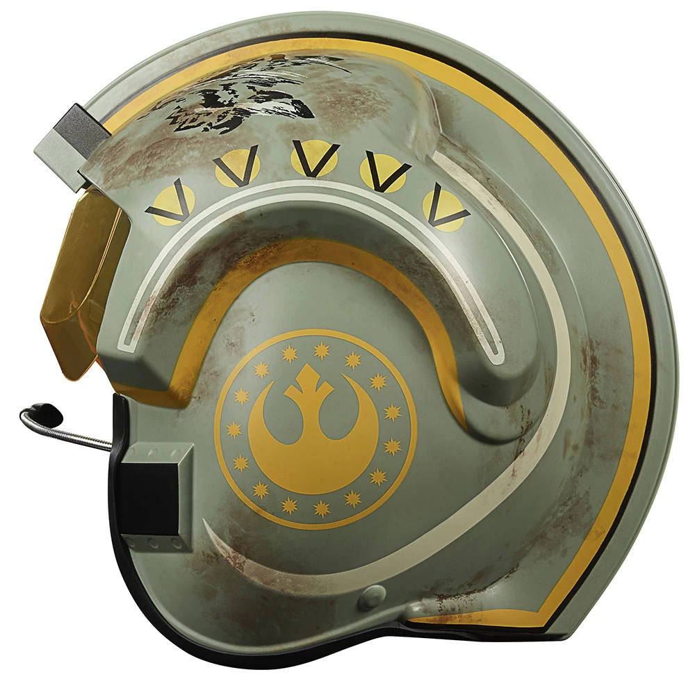 Star Wars: The Mandalorian: Black Series Electronic Replica Helmet: Trapper Wolf 2 Star Wars: The Mandalorian: Black Series Electronic Replica Helmet: Trapper Wolf - Image 2