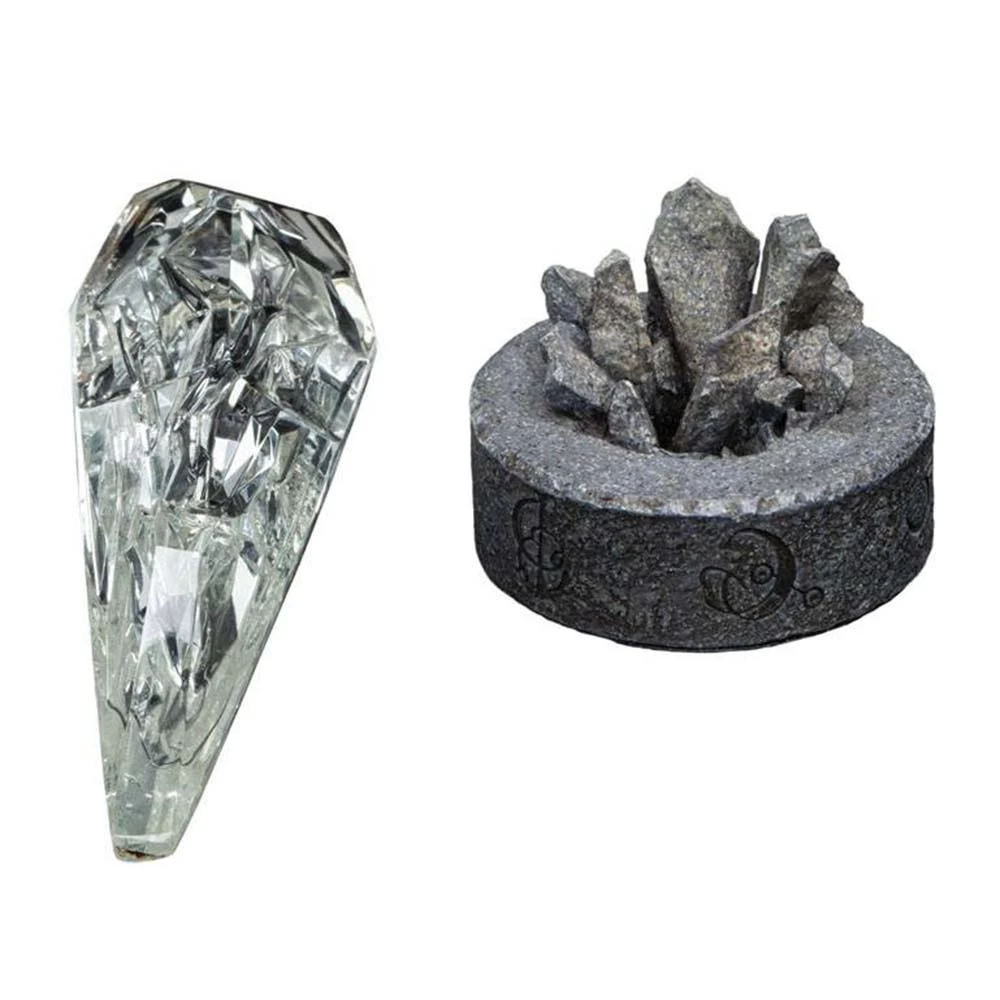 The Dark Crystal: 1/1 Scale Prop Replica: The Crystal Shard 3 The Dark Crystal: 1/1 Scale Prop Replica: The Crystal Shard - Image 3