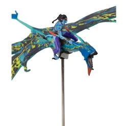 Avatar: The Way Of Water: World Of Pandora Deluxe Action Figure: Neytiri With Banshee